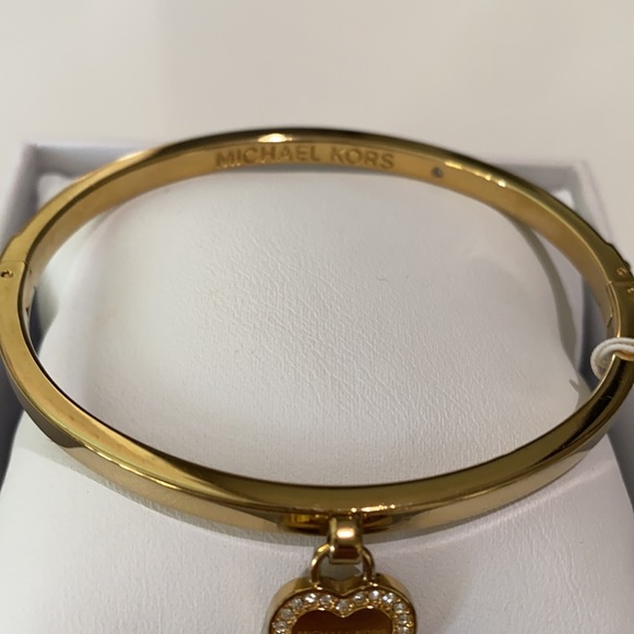 Michael Kors Gold Logo Pave Crystal Heart Bangle Bracelet- Authentic NWT - Picture 3 of 6